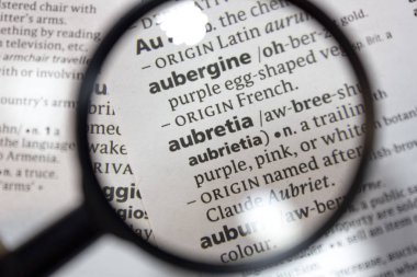 Sözlükte aubretia sözcüğü.