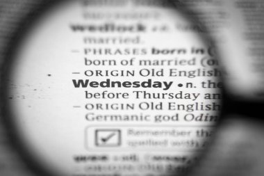 Çarşamba günü sözlükte bir kelime ya da cümle. İhtiyaçların için harika bir fotoğraf..