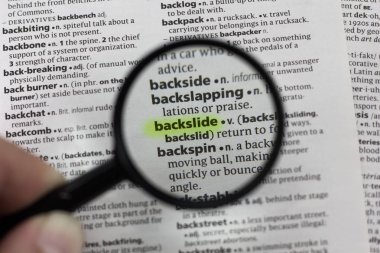 Sözlükteki sözcük veya tümcecik geri slaytı.