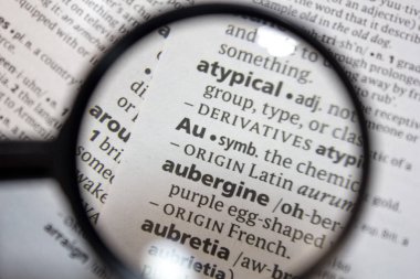 Sözlükte Au sözcüğü.