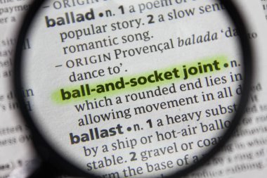 Sözlükteki sözcük veya tümcecik top-ve-soket eklemi.