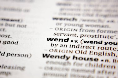 Bir sözlükte sözcük ya da ifade git.