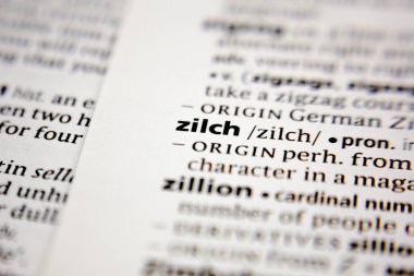 Sözlükte sözcük ya da cümle sıfır.