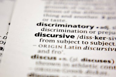 Sözlükte özyineli sözcük veya ifade.