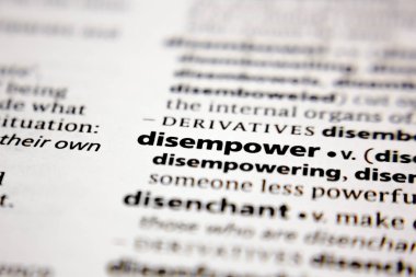 Sözlükte sözcük ya da sözcük diferansiyeli.