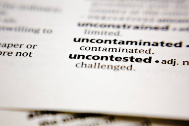 Kelime veya cümle bir sözlükte kayıtsız.