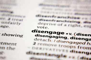 Sözcük veya tümcecik sözlükte yer ayırmaya.