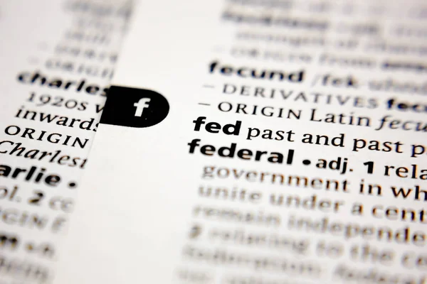 Sözlük içinde beslenen kelime veya cümle.