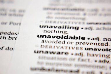 Sözlükte kaçınılmaz sözcük veya ifade.