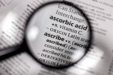 Bir sözlükte sözcük veya ifade asribe.