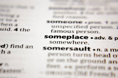 Sözlük içinde bir yerde kelime veya cümle.