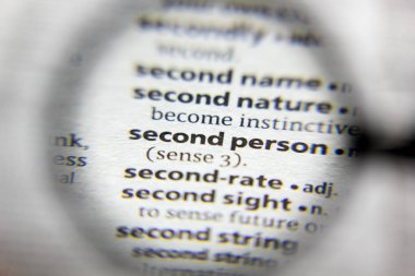 Sözlükteki sözcük veya tümcecik İkinci kişi.