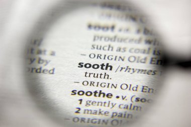 Sözlükteki sooth sözcüğü veya tümceciği.