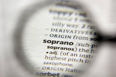 Sözlükteki sözcük veya ifade Soprano.