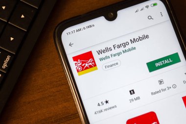Ivanovsk, Rusya - 26 Haziran 2019: Wells Fargo Mobile uygulaması akıllı telefonun ekranında.