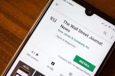 İvanovsk, Rusya-26 Haziran 2019: akıllı telefonun ekranında Wall Street Journal News uygulaması.