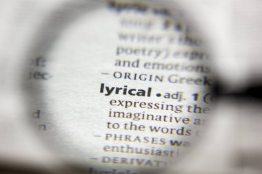 Sözlükte Lirik sözcük veya sözcük.