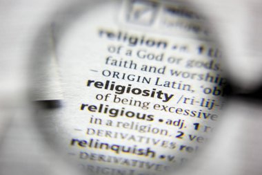 Sözlükteki sözcük veya deyim Dindarlık.