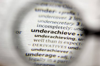 Sözlükte Başarısız Sözcük veya Tümcecik.