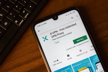 İvanovsk, Rusya-26 Haziran 2019: akıllı telefonun ekranında X-VPN-ücretsiz sınırsız VPN proxy uygulaması.