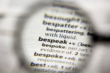 Sözlükte Bespeak sözcüğü veya tümceciği.