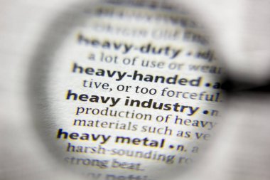 Sözlükteki ağır sanayi sözcüğü veya deyimi.