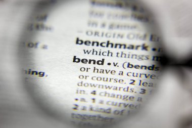 Sözlükteki sözcük veya tümcecik büküm.