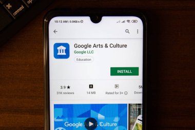 İvanovsk, Rusya-07 Temmuz 2019: akıllı telefon veya tablet ekranında Google Arts and Culture uygulaması.