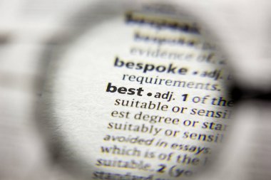 Sözlükte en iyi sözcük veya tümcecik.