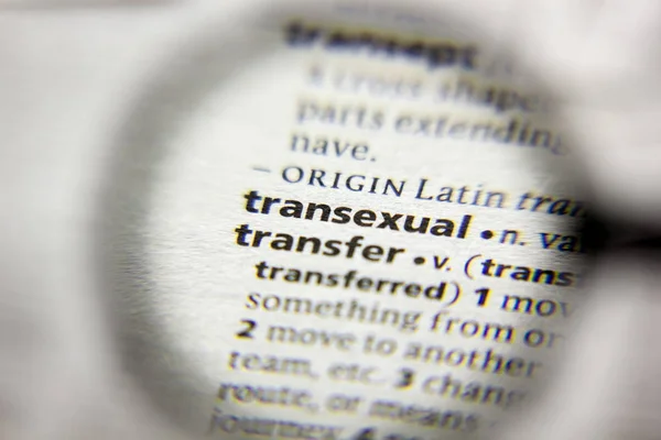 Das Wort oder die Phrase transsexuell in einem Wörterbuch. — Stockfoto