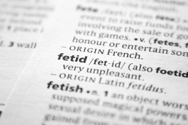 Sözlükte sözcük veya tümcecik fetid.