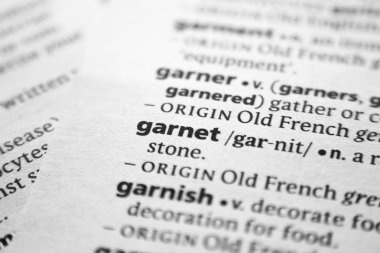 Sözlükteki sözcük veya tümcecik Garnet.