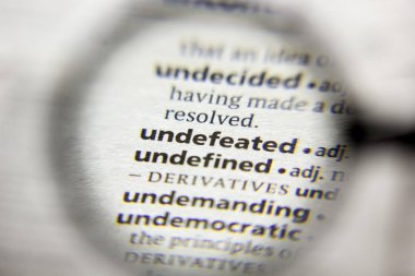 Sözlükte Yenilmez sözcüğü veya tümceciği.