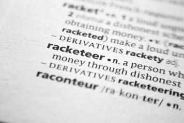 Sözlükte Word veya tümcecik Haraççı.