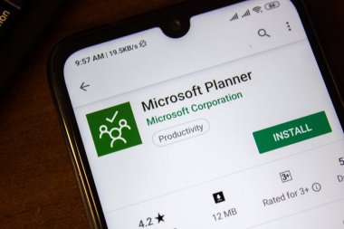 Ivanovsk, Rusya - 07 Temmuz 2019: Microsoft Planlayıcı uygulaması akıllı telefon veya tablet ekranında.