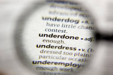 Sözlükte Az yapılan sözcük veya tümcecik.