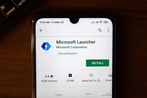 Ivanovsk, Russie - 07 juillet 2019 : Application Microsoft Launcher sur l'écran du smartphone ou de la tablette. — Photo