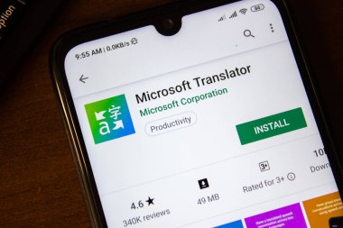 İvanovsk, Rusya-07 Temmuz 2019: akıllı telefon veya tablet ekranında Microsoft Translator uygulaması.