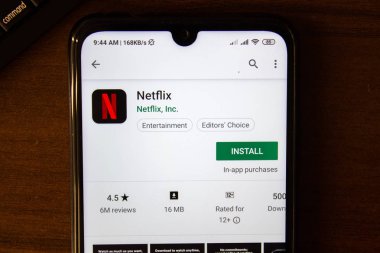 İvanovsk, Rusya-07 Temmuz 2019: akıllı telefon veya tablet ekranında Netflix uygulaması.