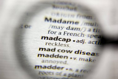 Sözlükteki sözcük veya sözcük Madcap.