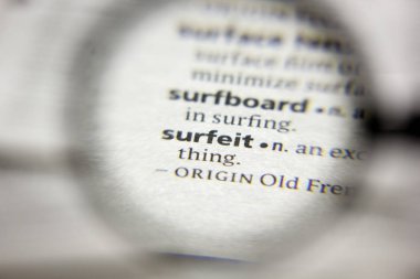 Sözlükteki kelime veya kelime Surfeit.