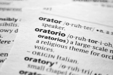 Sözlükte Oratoryo sözcüğü veya tümceciği.