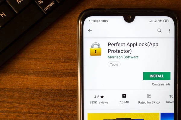 Ivanovsk, Russie - 26 juin 2019 : Perfect AppLock, App Protector app sur l'écran du smartphone . — Photo