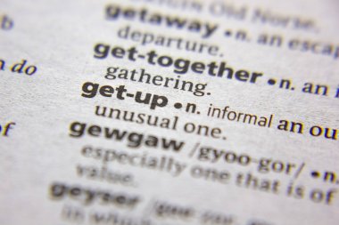 Sözlükte get-up sözcük veya tümcecik.