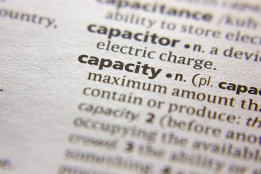 Sözlükteki sözcük veya tümcecik Kapasitesi.