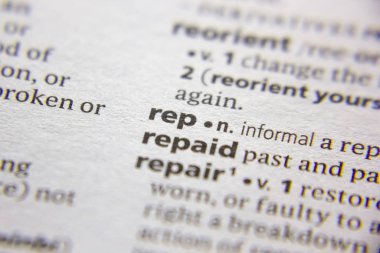 Sözlükteki sözcük veya tümcecik temsilcisi.