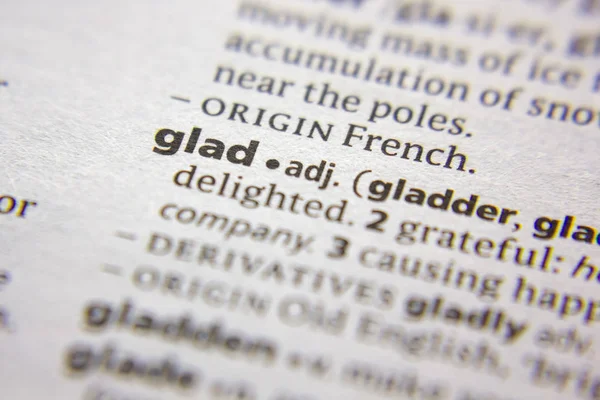 Sözlükte Memnun Sözcüğü veya tümceciği.