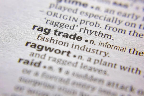 Sözlükte kelime veya ifade Rag ticaret.