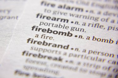 Sözlükte Kelime veya ifade Firebomb.