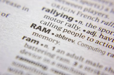 Sözlükteki sözcük veya tümcecik Ram kısaltması.